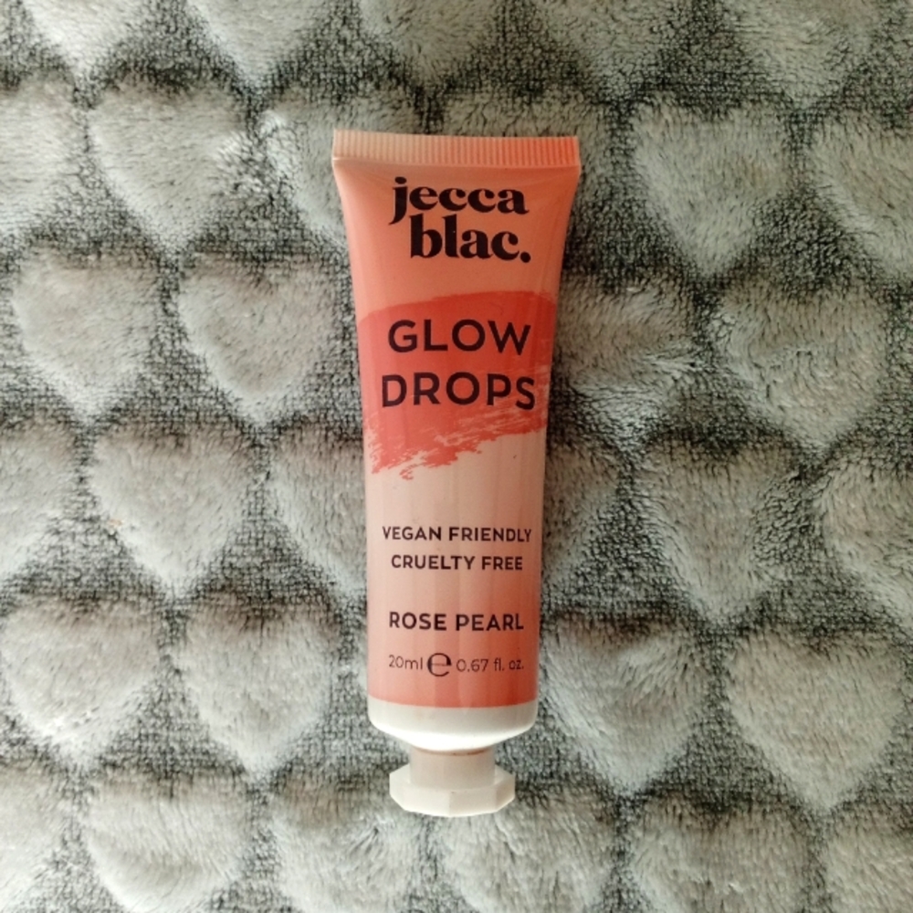 Jecca Blac. Glow Drops